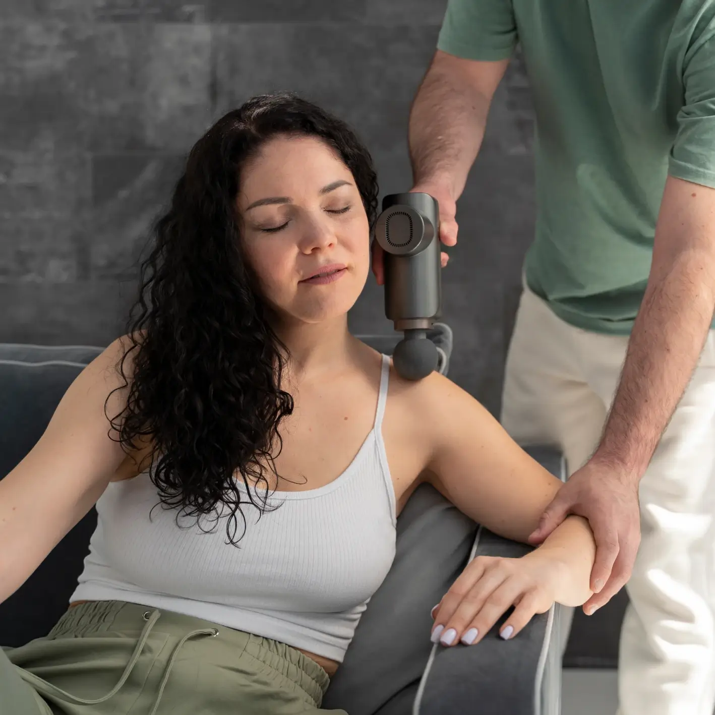 Pain management and wellness therapies combining physiotherapy with advanced recovery techniques.